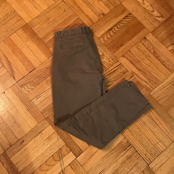 Gap khakis - Picture 1 of 4